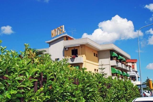 Santoianni Hotel San Martino in Pensilis Exterior photo